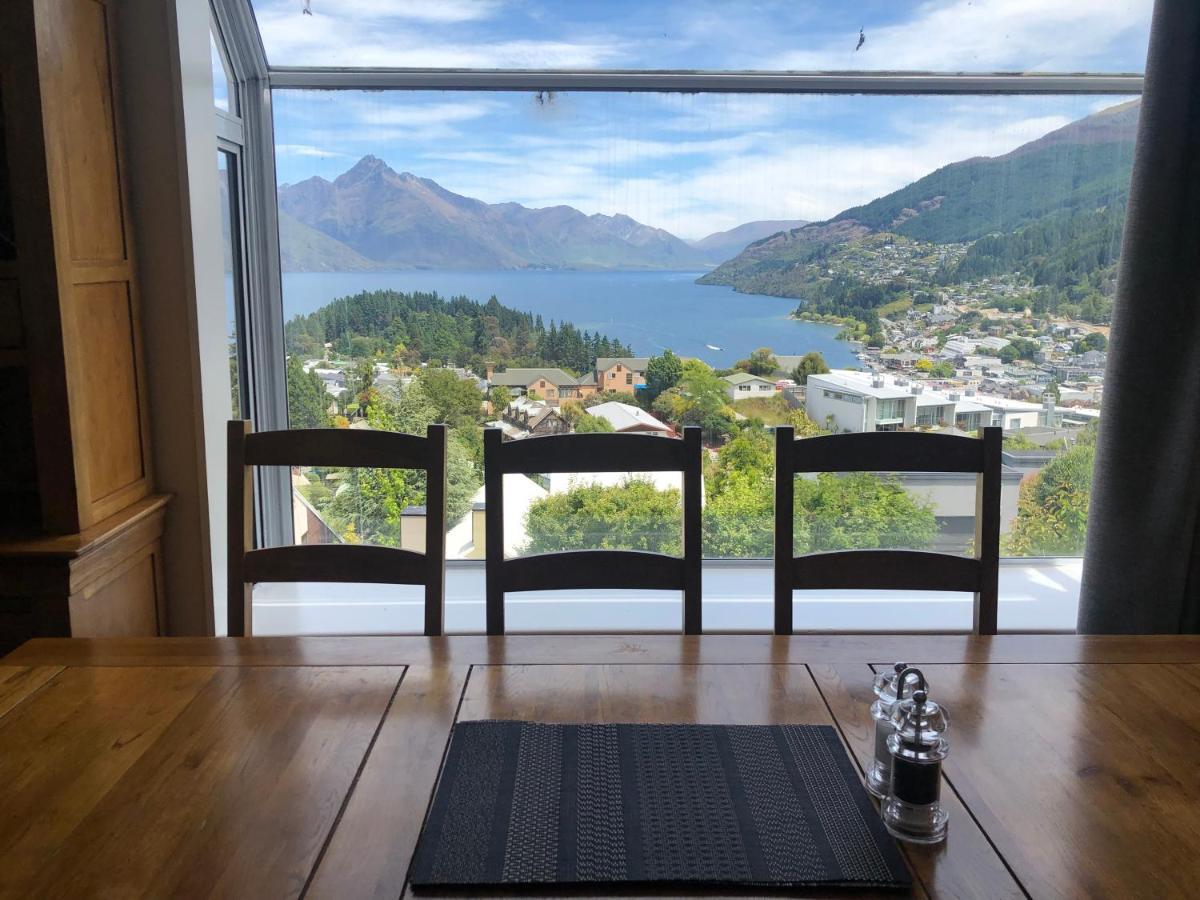 Spacious Home With Awesome Lake Views Queenstown Exterior foto